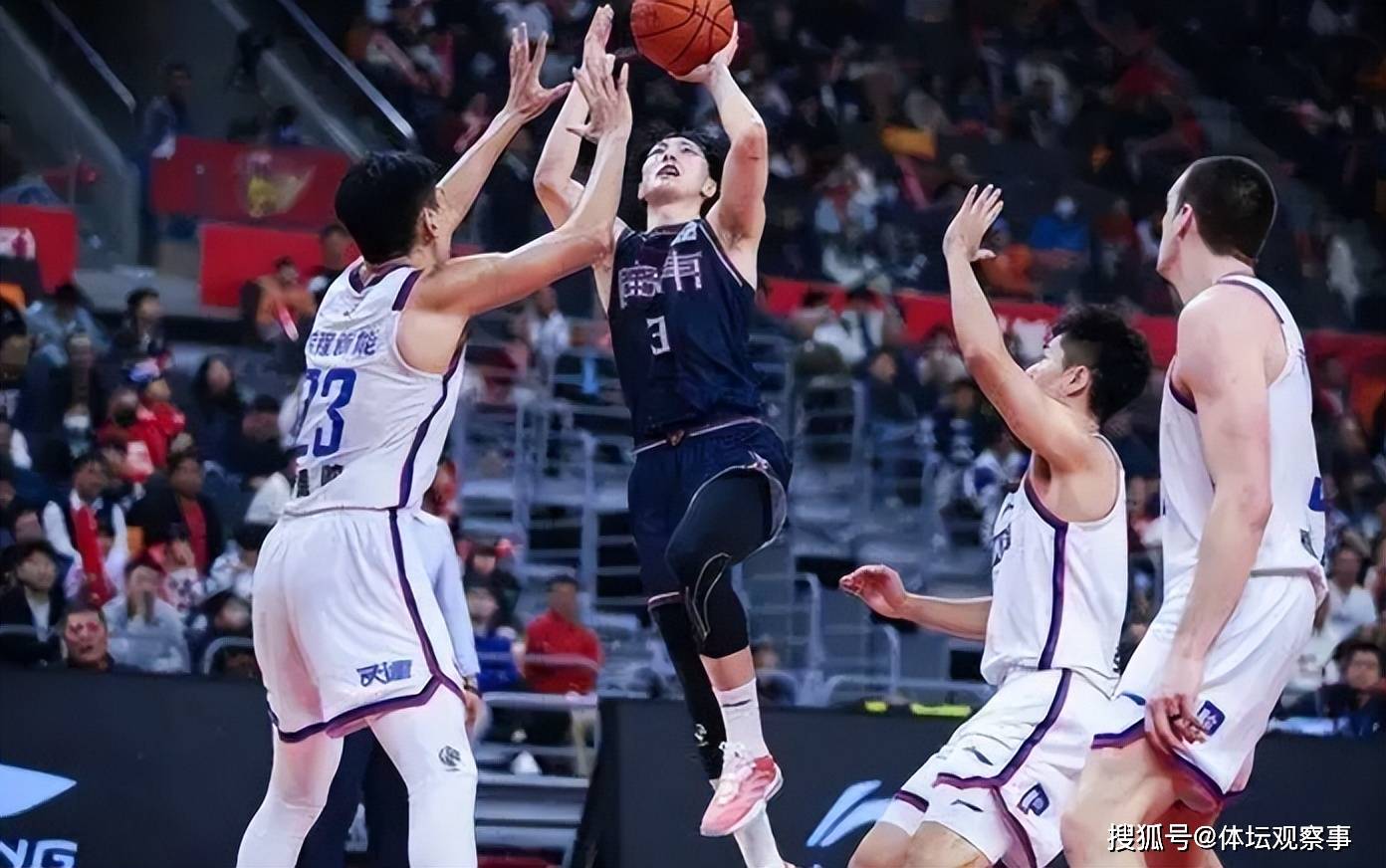 包含今晨广州队外线爆发:CBA季后赛节点到来,管理层满意,纪律约束更严格的词条 包含今晨广州队外线爆发:CBA季后赛节点到来,管理层满意,纪律约束更严格的词条