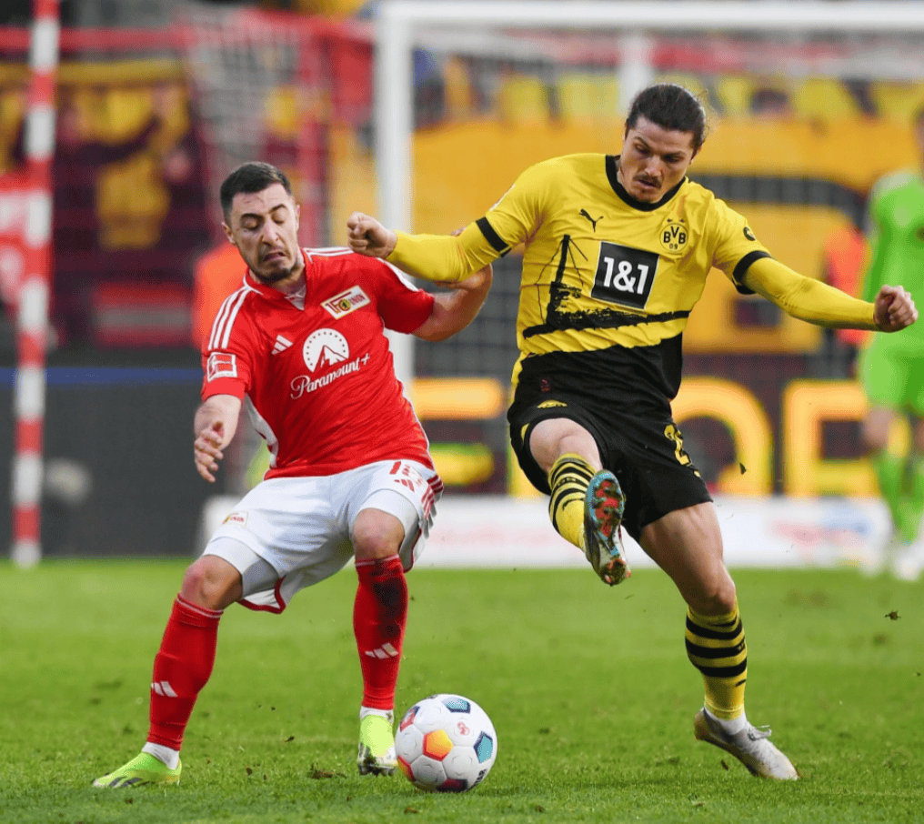 风云突变！巴塞罗那今晨远射贴柱，德国杯版图或变，震撼外界，球队文化再被提及