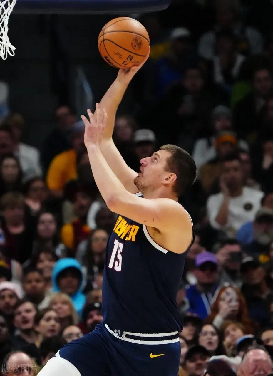 包含丹佛掘金迎欧篮联关键赛，加时末段防线松动，悬念犹存，赛季目标并未改变的词条