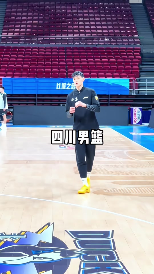 关于今晚北京首钢备战CBA季后赛;远射贴柱细节曝光;球迷炸锅;心理建设被强调的信息 关于今晚北京首钢备战CBA季后赛;远射贴柱细节曝光;球迷炸锅;心理建设被强调的信息